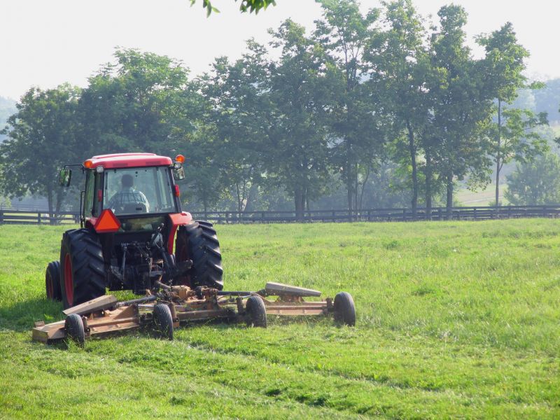 Pasture Mowing in Waldorf, MD